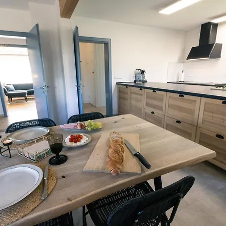 Апартаменты Paco Familienferien Mit Sauna Und Kamin *