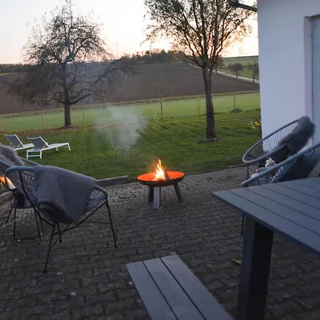 Paco Fuer 12 Personen Mit Alpakas, Sauna & Kamin Daire Blaufelden